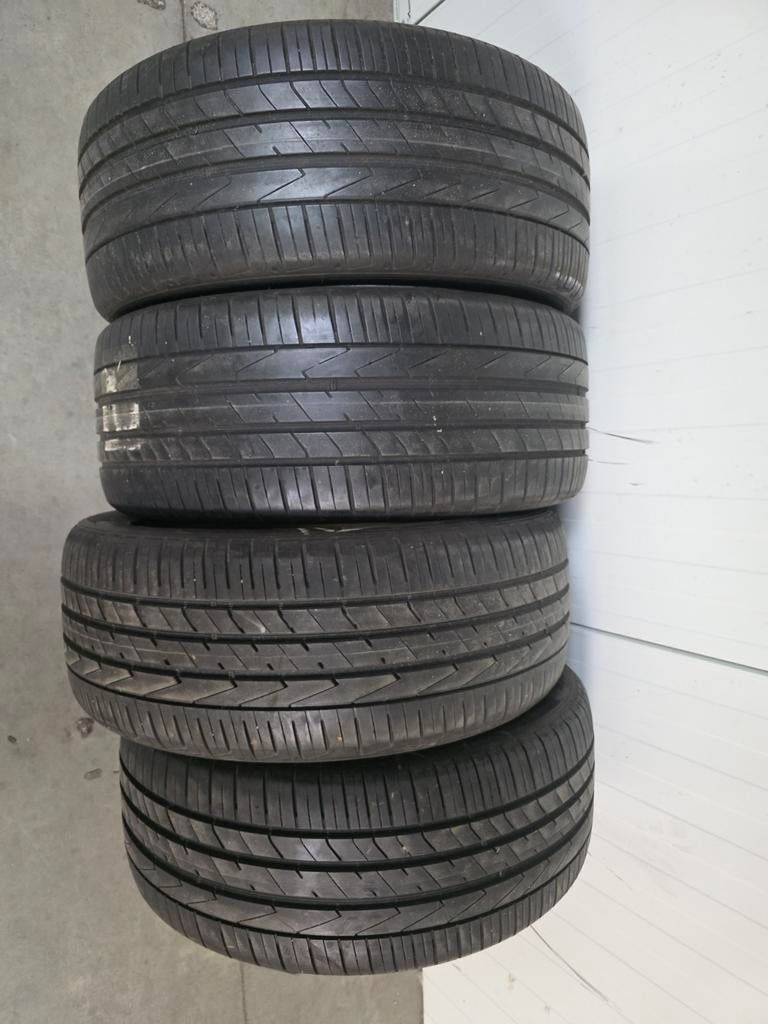 2X255/45/19  Hankook 6mm, Auto-onderdelen