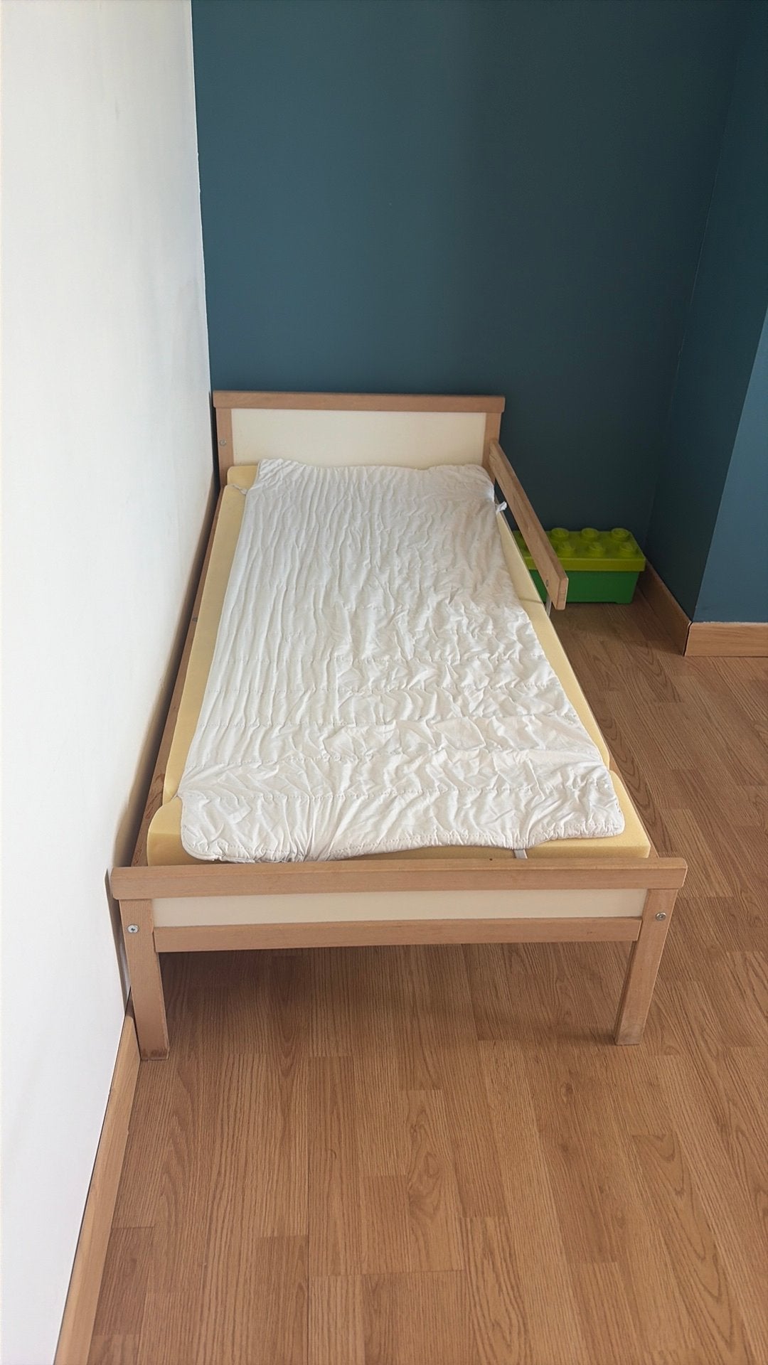 Peuter bedje, Huis en Inrichting, Ophalen, Zo goed als nieuw