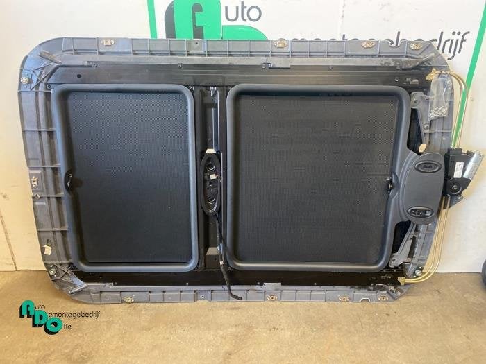 Toit panoramique d'un Mini Cooper S (871/7), -, 3 mois de garantie, -, -