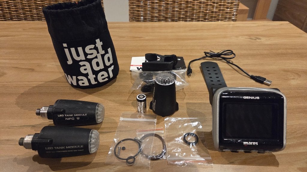 Mares Genius met 2 zenders, Watersport en Boten, Duiken, Ophalen of Verzenden, Zo goed als nieuw, Duikcomputer