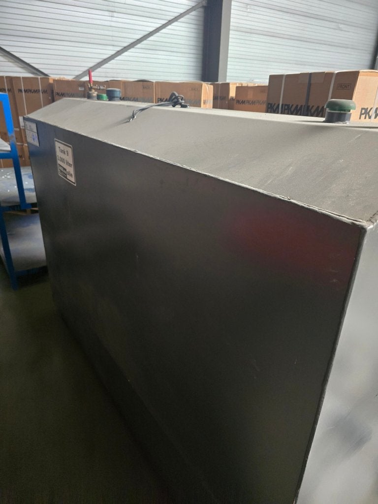 TE KOOP : Mazouttank 3000 liter, Ophalen, Zo goed als nieuw