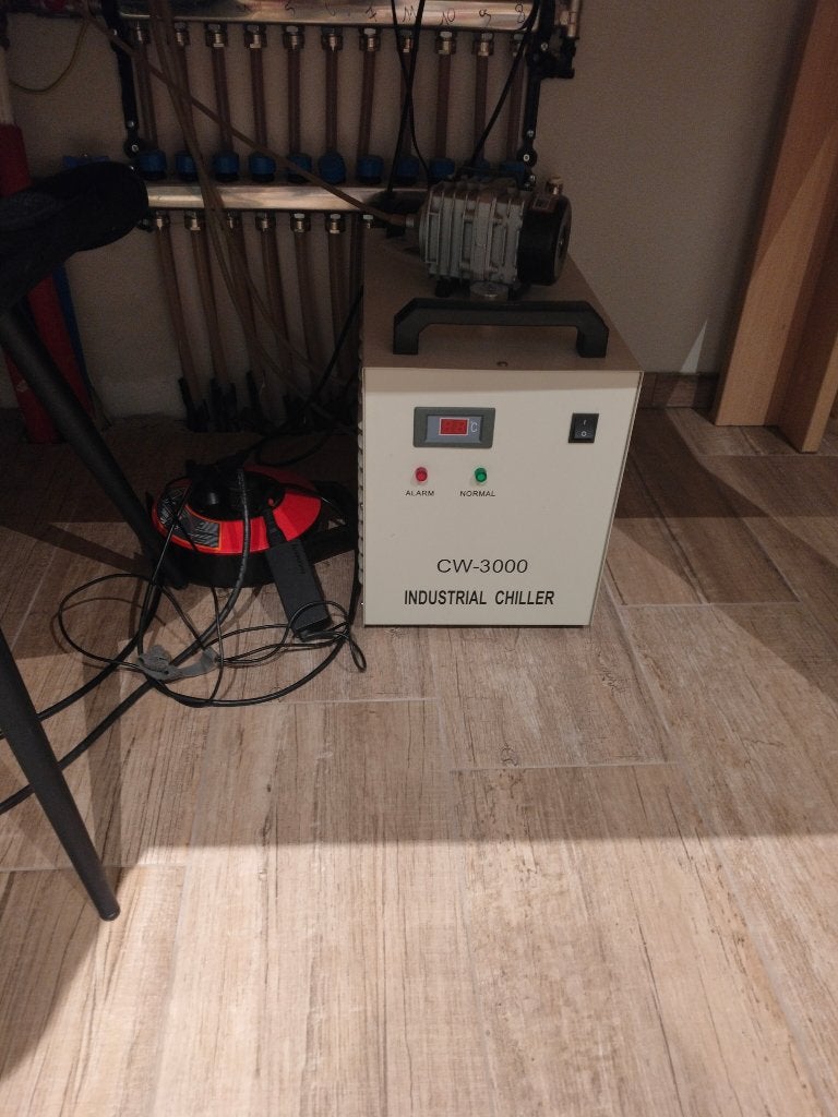 CO2 laser en snijmachine, Ophalen