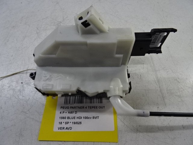 SERRURE DE PORTE AVANT DROITE Peugeot (828405), Kontakt-peugeot@peugeot.com, Utilisé, Avant, Peugeot Deutschland GmbH
