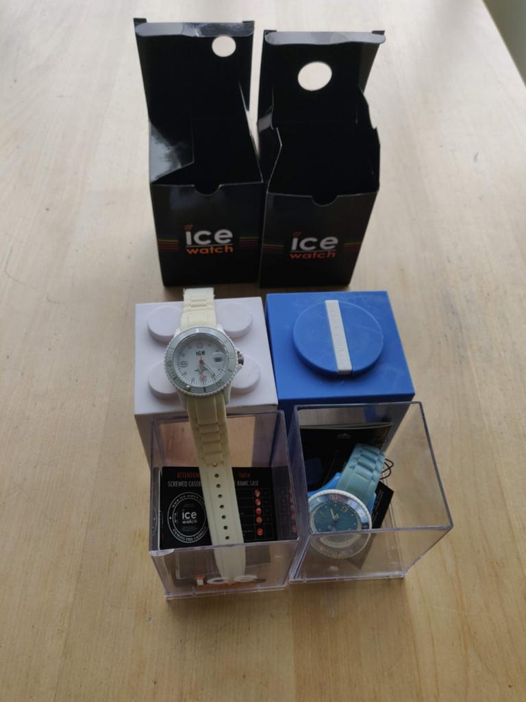Horloges, Enlèvement