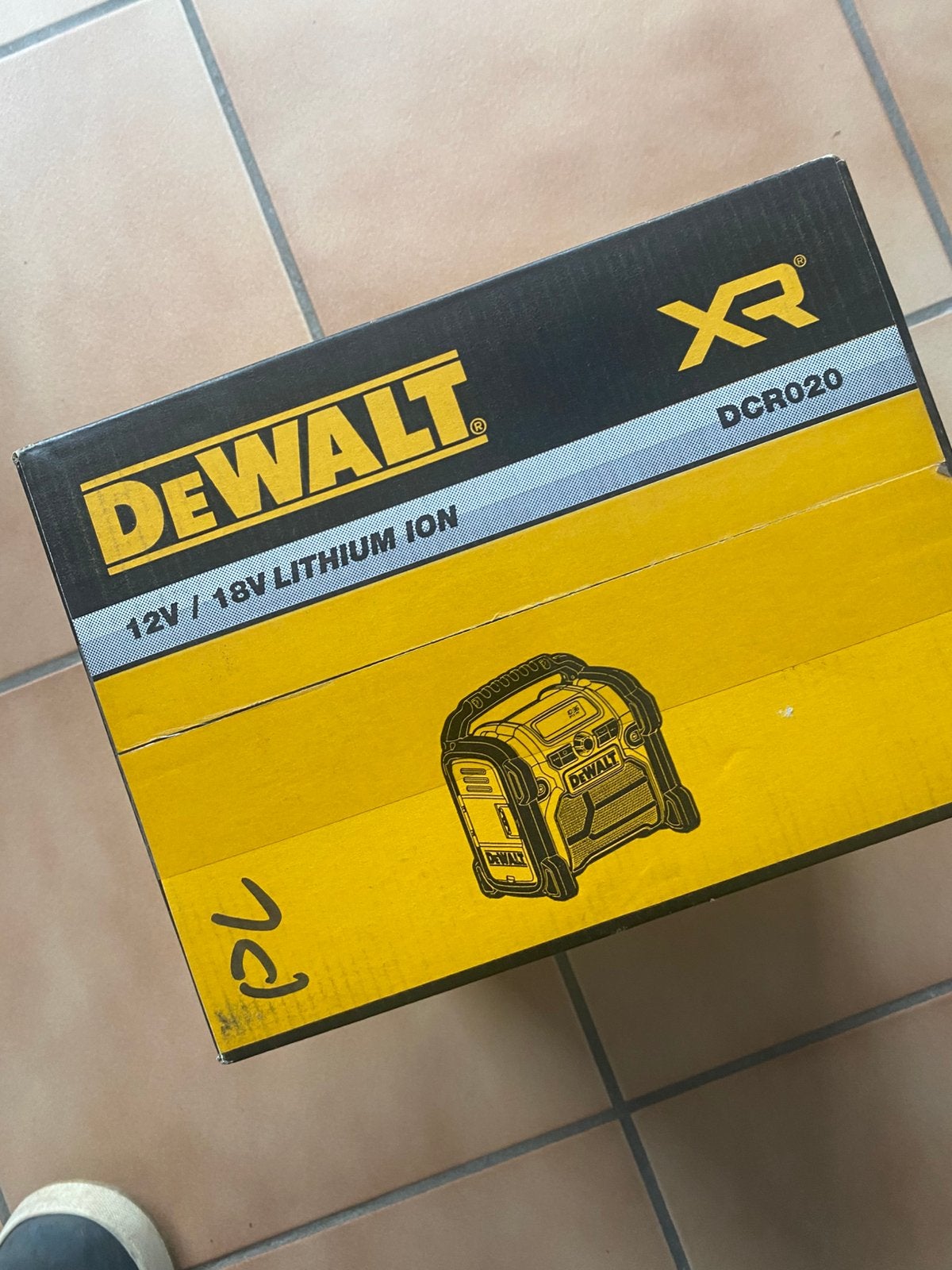 Radio dewalt, Ophalen, Zo goed als nieuw