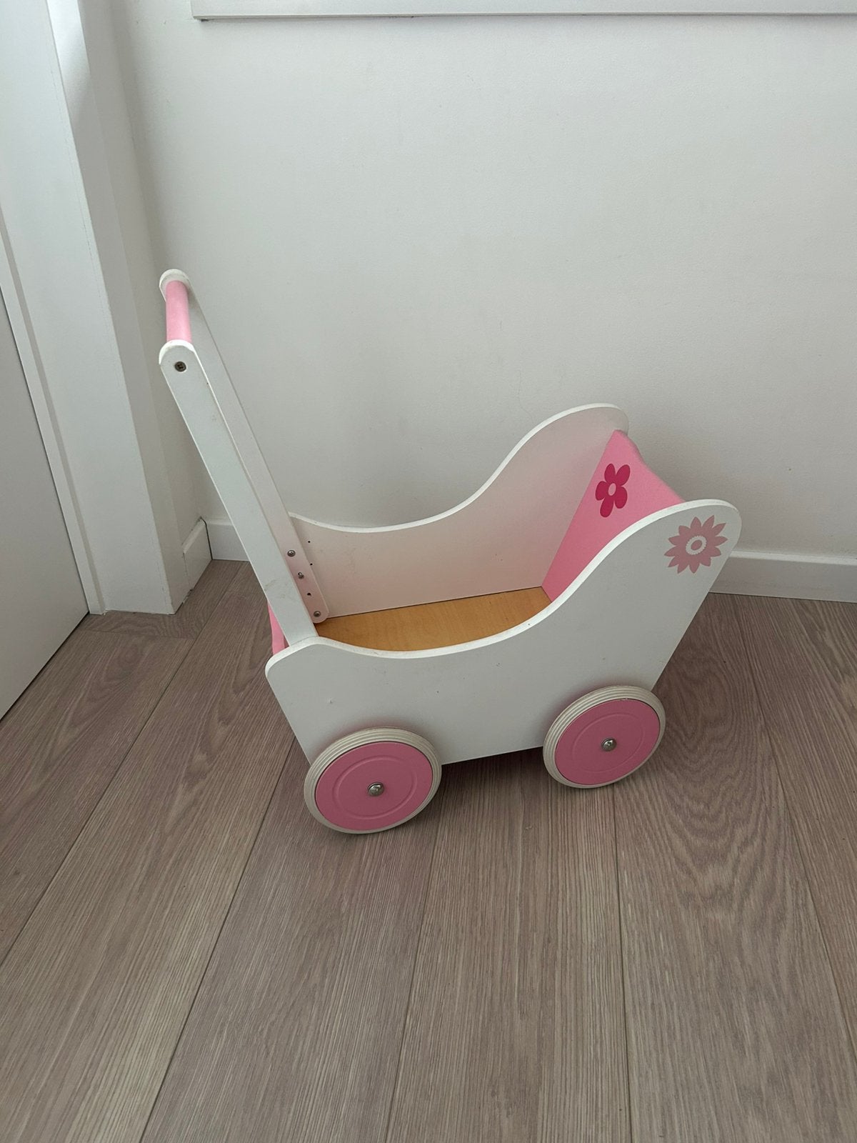 Poppenwagen, Ophalen, Zo goed als nieuw