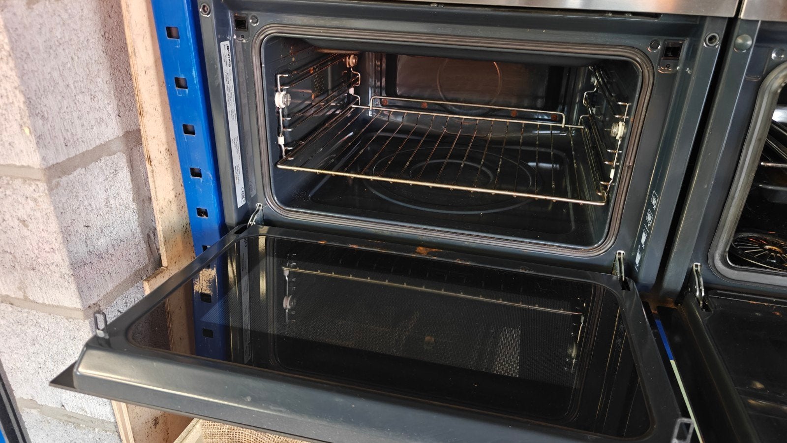 Smeg microgolfoven, Computers en Software, Serverkasten, Ophalen