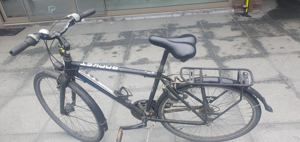 Les vélos Avenir et Trek peuvent être utilisés pour les pièc, Vélos & Vélomoteurs, Enlèvement