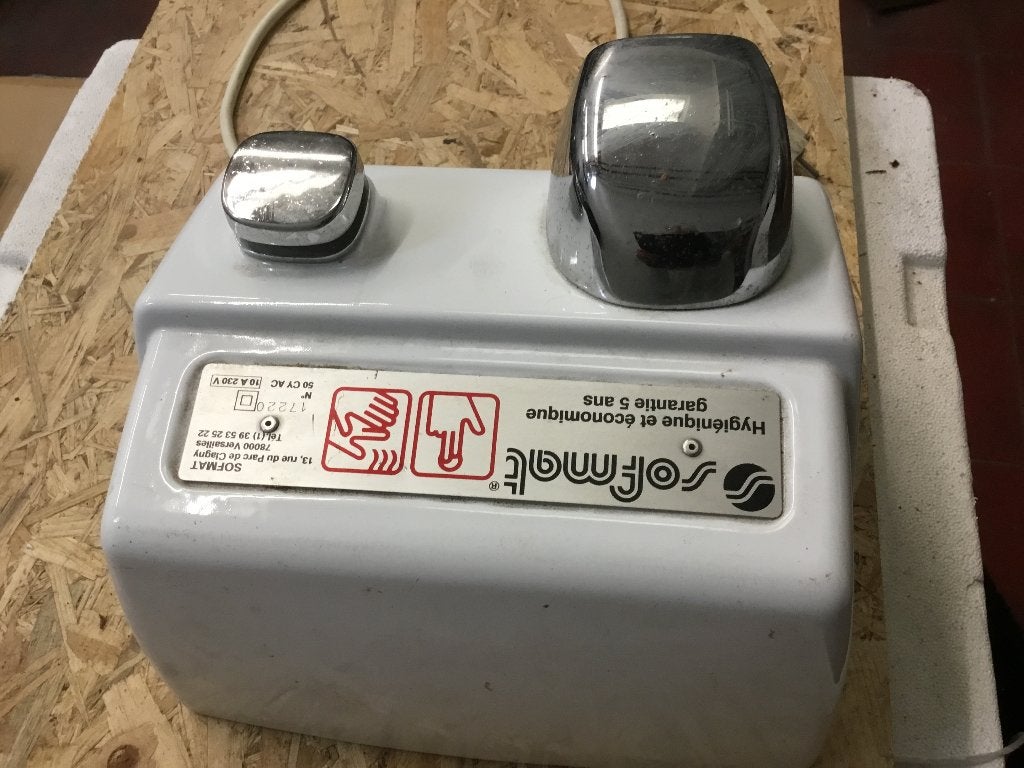 Softmat handdroger, Ophalen