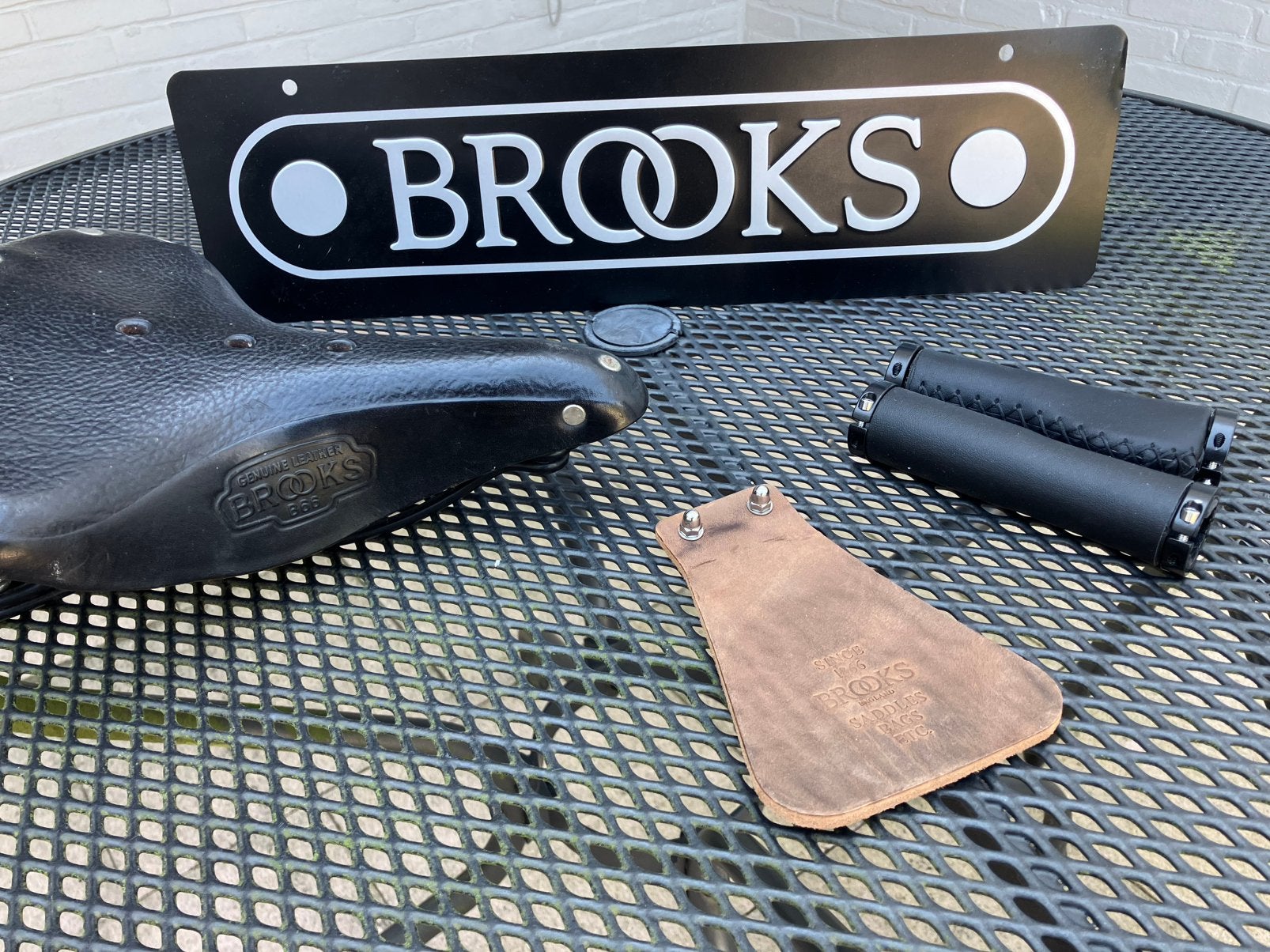 Brooks zadel zgan , nieuwe Brooks spatlap, nieuwe handvatten, Fietsen en Brommers, Ophalen of Verzenden, Zo goed als nieuw