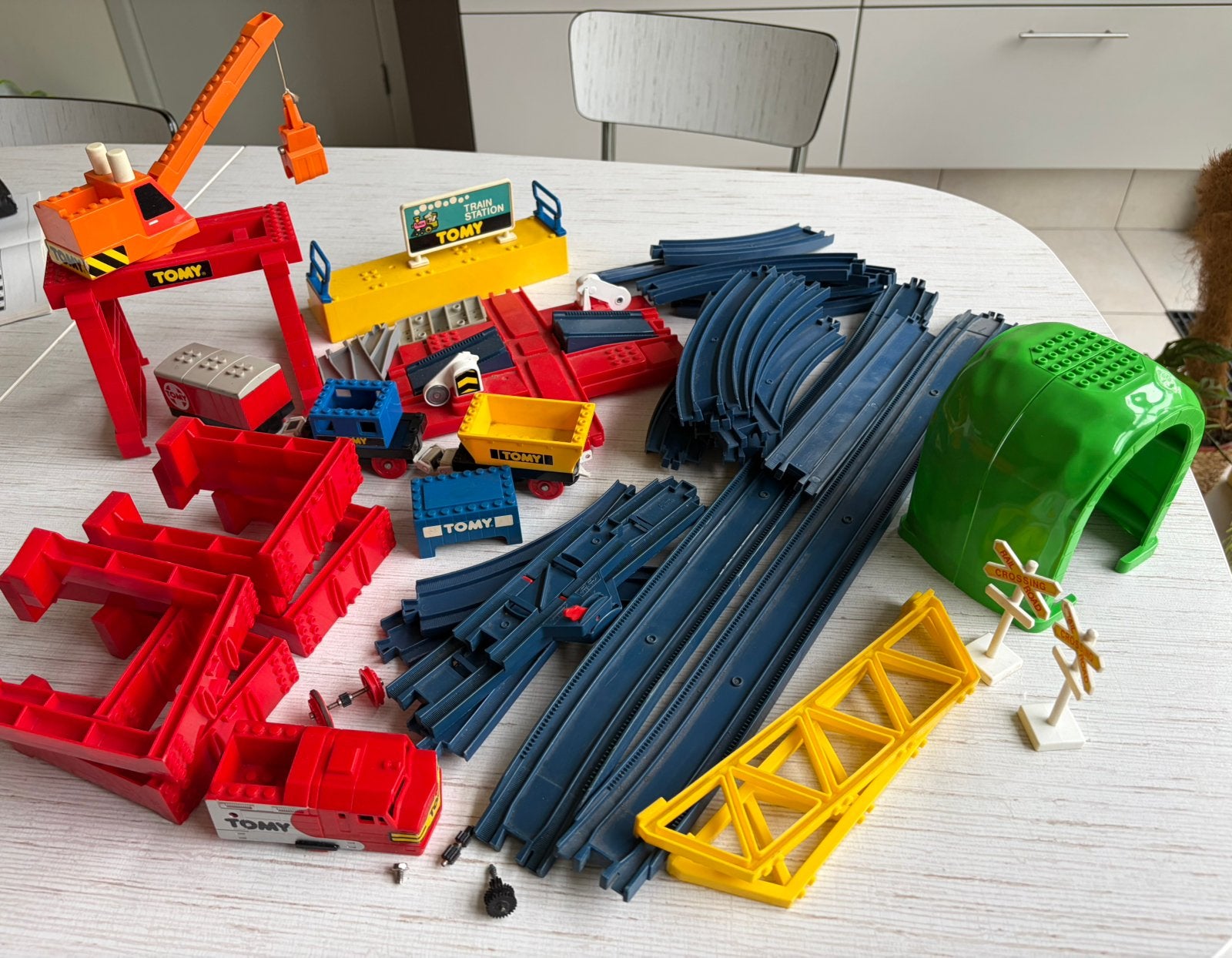 Onderdelen Tomy trein, Ophalen, Gebruikt