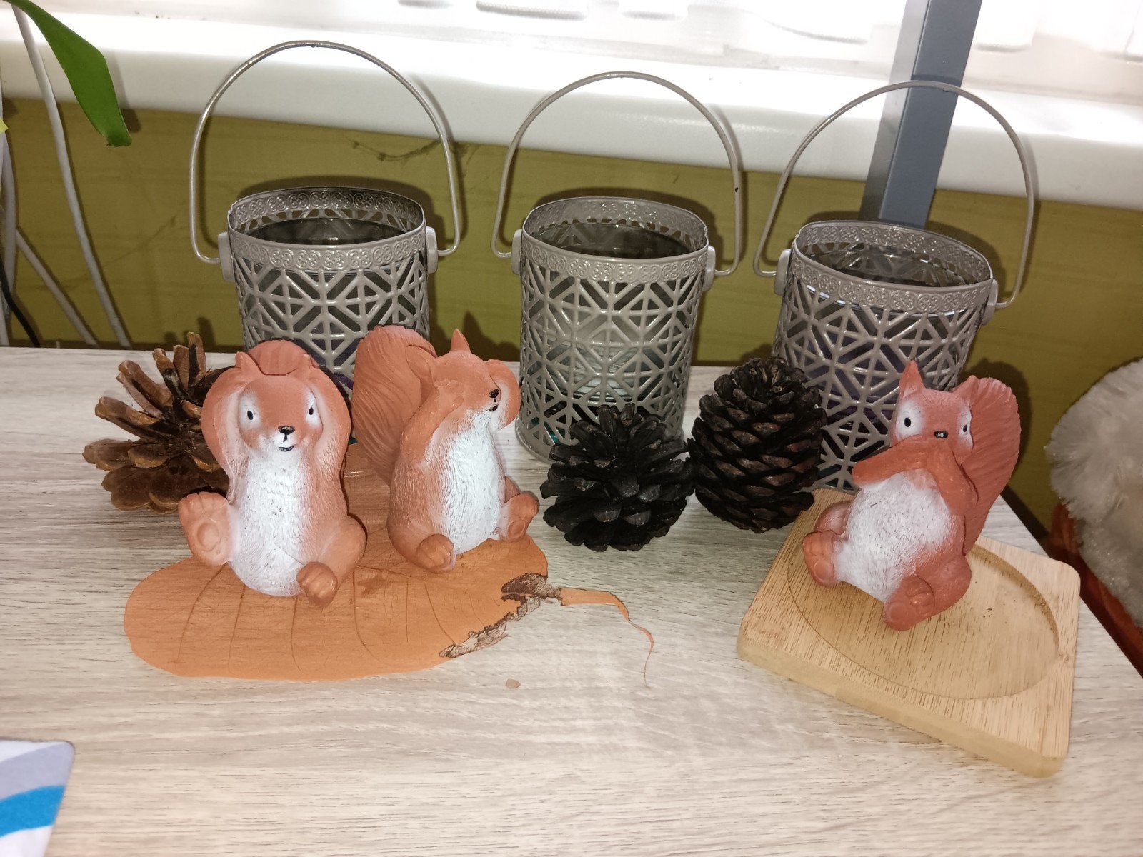 herfstdecoratie met eekhoorntjes, Ophalen of Verzenden