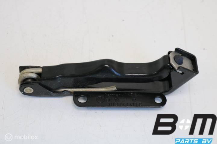 Portiervanger links VW Transporter T5 GP 7H0843413C, Gebruikt