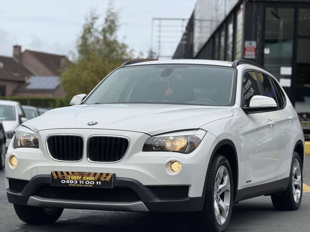 BMW X1 X1 2.0i sDrive18*CLIMA*BT*USB*JANTES*GARANTIE 12M, Auto's, X1, Lichtsensor, 4 cilinders, Bedrijf