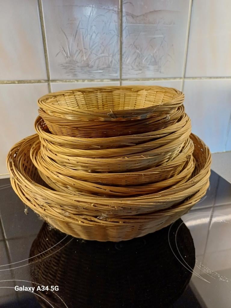 Rieten manden, Ophalen, Gebruikt, Mand, Rond