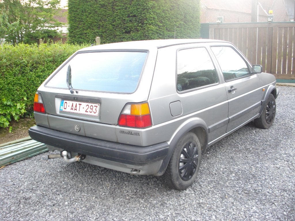 VW GOLF 2 - 1990 -3 deurs , 5 vit. / open dak , trekhaak, foto 2