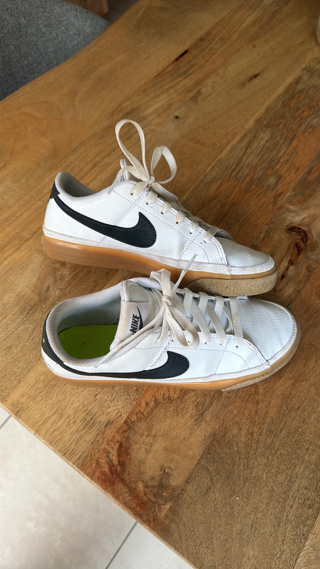 Nike schoenen dames, Ophalen, Zo goed als nieuw, Schoenen