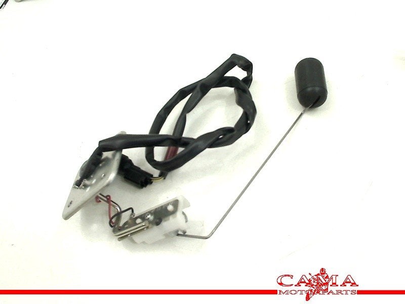BENZINE METER Kawasaki, Dhr. S. di Majo, Gebruikt, Info@cama-motorparts.nl, P.J. Troelstraweg 8 8
3144 CX  MAASSLUIS, NL