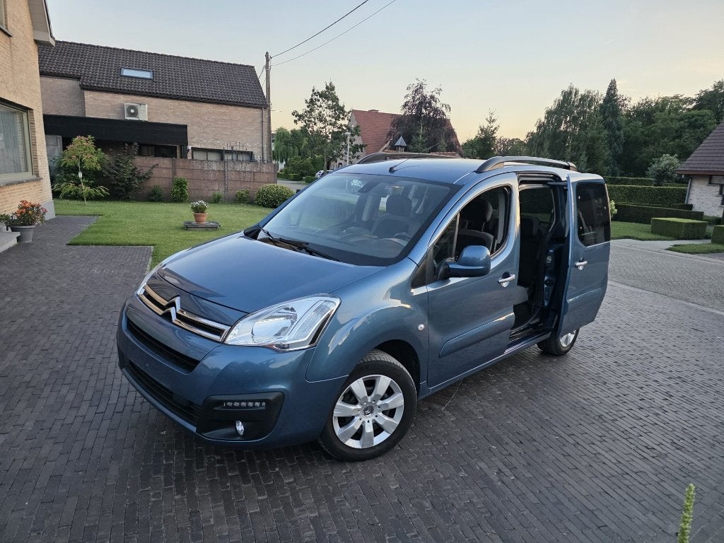 BERLINGO met 46000km vol opties 1ste eigenaar, Auto's, Stof, Blauw, Berlingo, Particulier