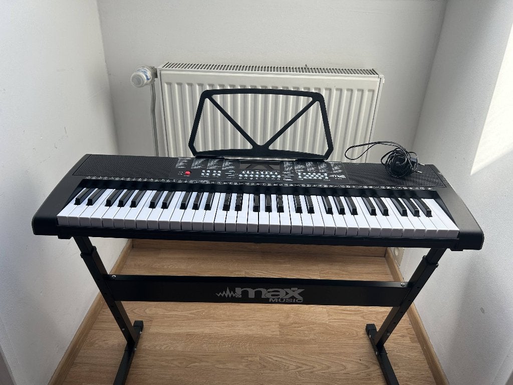 Keyboard Max Music KB4 met standaard - In goede staat, Muziek en Instrumenten, Keyboards, Met standaard, Ophalen, Overige merken