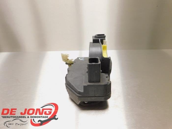 Deurslot Mechaniek 4Deurs links-voor van een Opel Insignia, Gebruikt, -, -, Opel