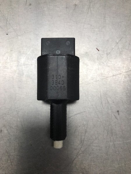SENSOR DIVERSEN Toyota Auris (E18) (|3103E4D000653|), Gebruikt, Toyota