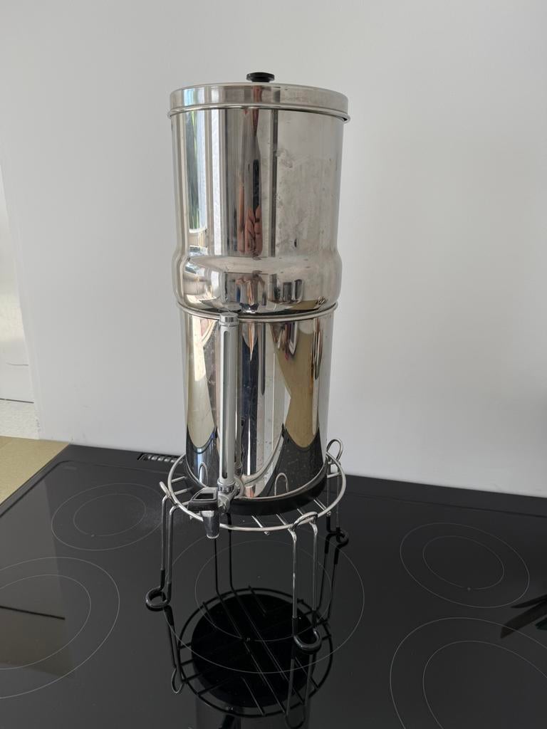 Purificateur d'eau BRITISH BERKEFELD 8.5L, Enlèvement, Utilisé