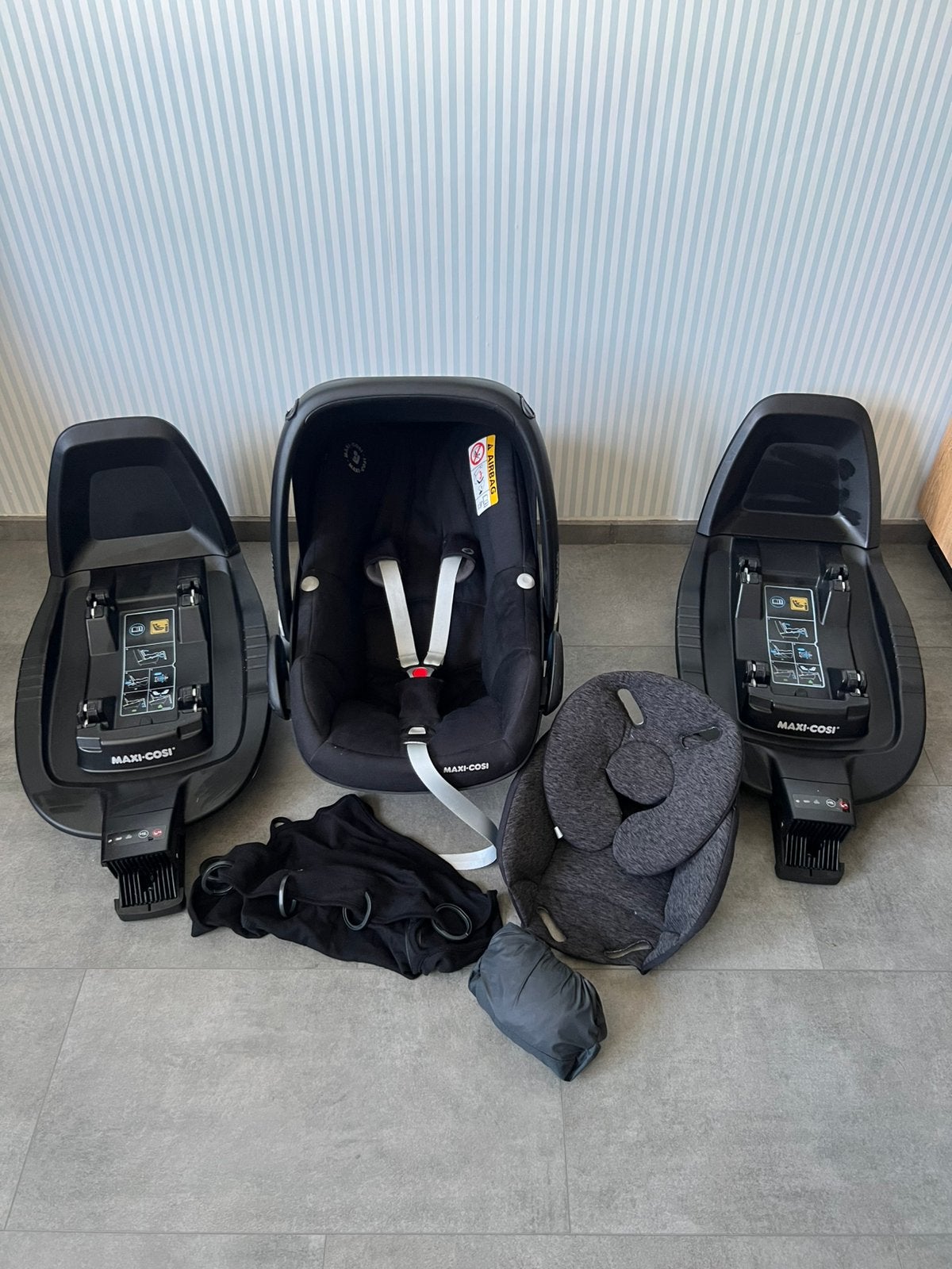 Maxi cosi + isofix, Ophalen of Verzenden, Zo goed als nieuw