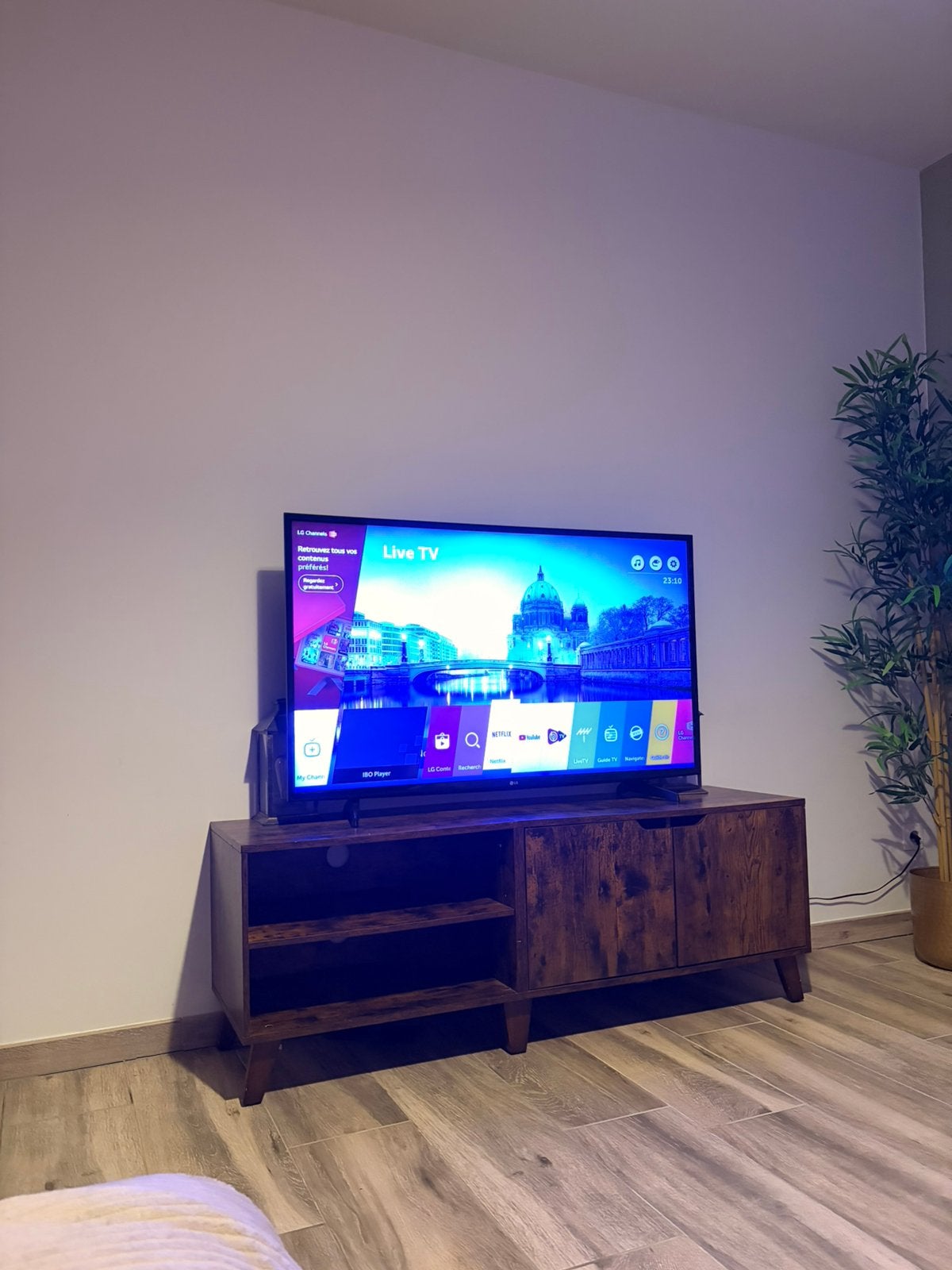 Meuble tv, Huis en Inrichting, Ophalen, Zo goed als nieuw