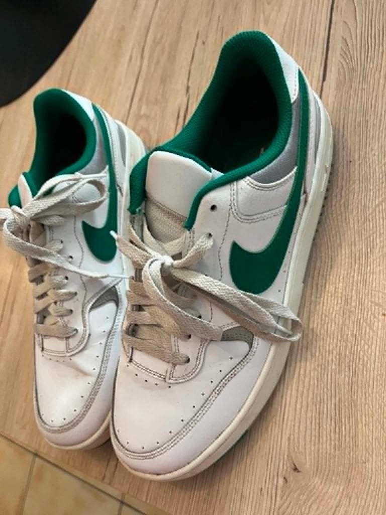 sneakers wit groen nike 44, Kleding | Heren, Schoenen, Wit, Nike, Ophalen of Verzenden, Sneakers