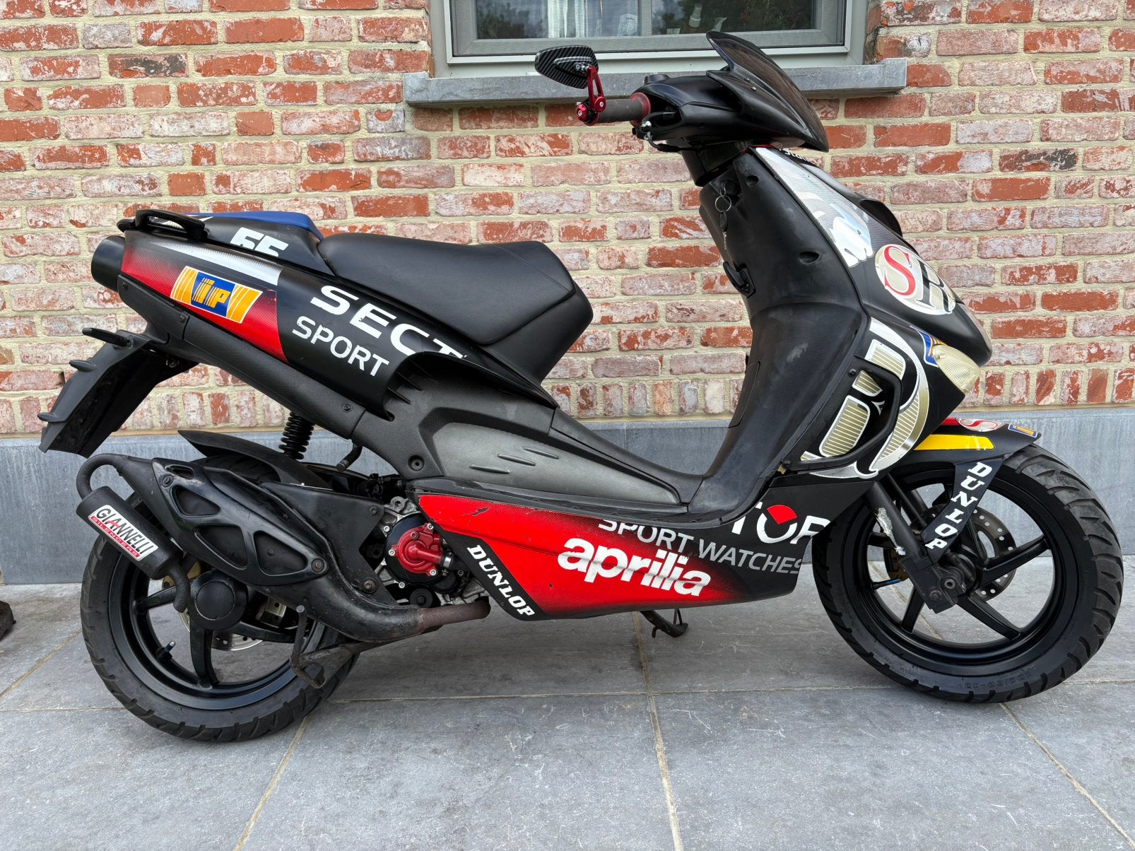 Aprilia sr 50, Fietsen en Brommers, Scooters | Aprilia, Ophalen, Zo goed als nieuw, SR 50