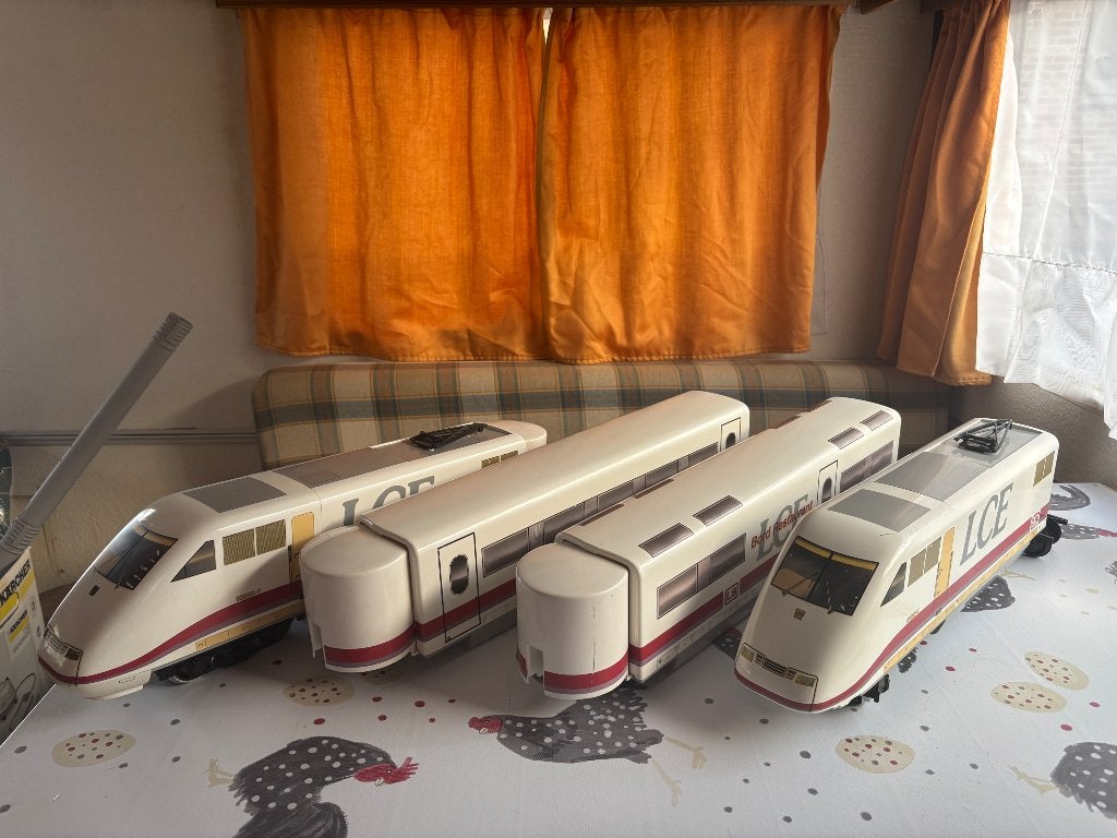 LGB LCE met extra LCE Bord Restaurant wagon, Hobby en Vrije tijd, Modeltreinen | Overige schalen, Gebruikt, Treinset, Gelijkstroom