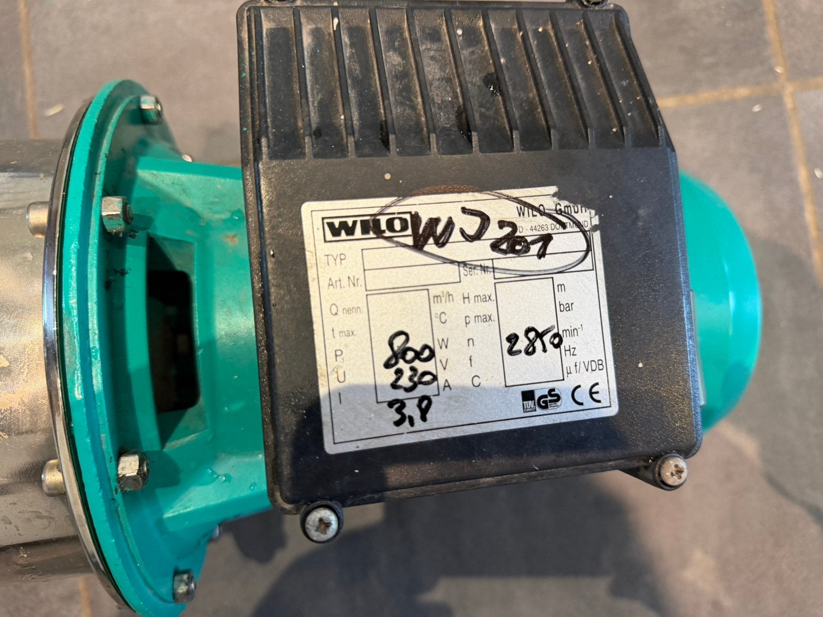 Moteur de pompe / groupe hydrophore Wilo - POUR PIECES, Enlèvement ou Envoi, Utilisé, Électrique, Pompe pour citernes d'eau de pluie