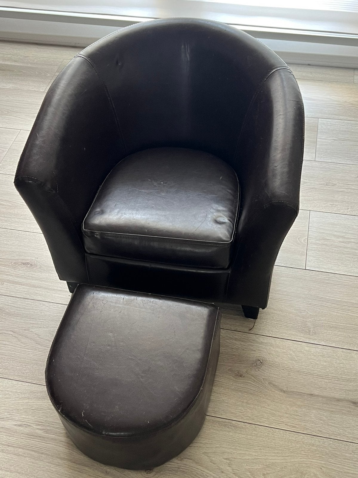 Fauteuil  enfant simili cuir, Moins de 75 cm, Comme neuf, Enlèvement, Cuir