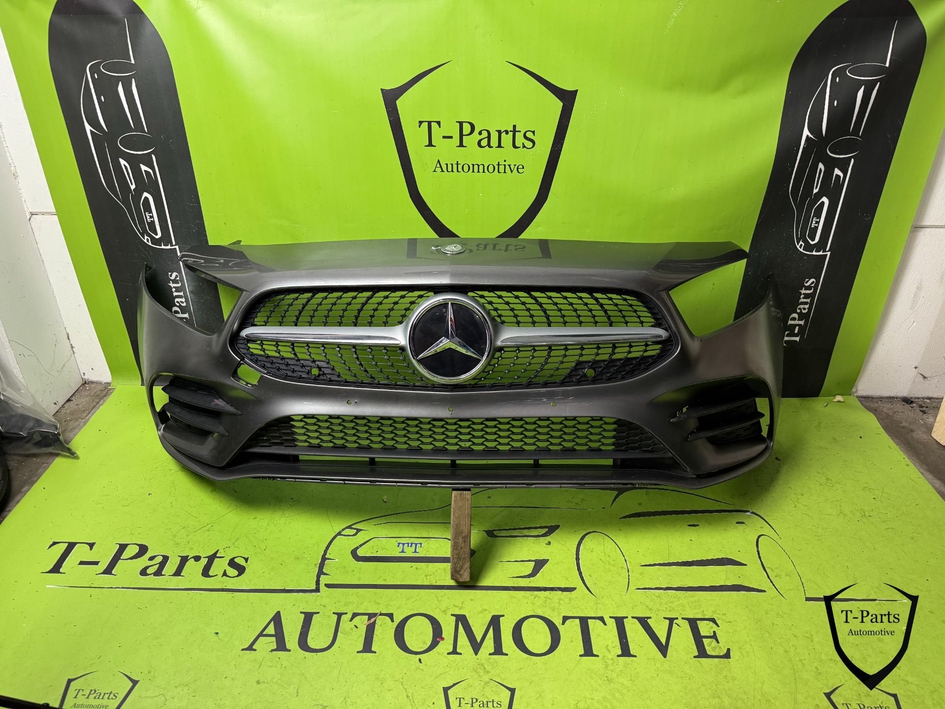 pare-chocs avant Mercedes Classe A W177 pare-chocs AMG, Mercedes-Benz AG, Pare-chocs, Mercedes-Benz, Utilisé