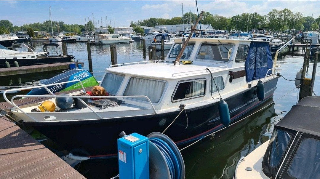 Gezellige ruime motorboot 9.80 m. Met werk.Toplocatie haven!, Watersport en Boten, Motorboten en Motorjachten, Gebruikt, Diesel