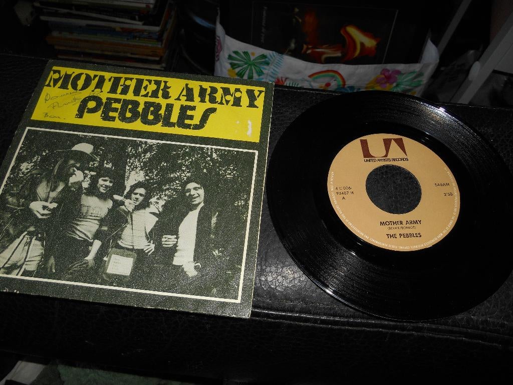 45T PEBBLES " Mother Army", Ophalen of Verzenden