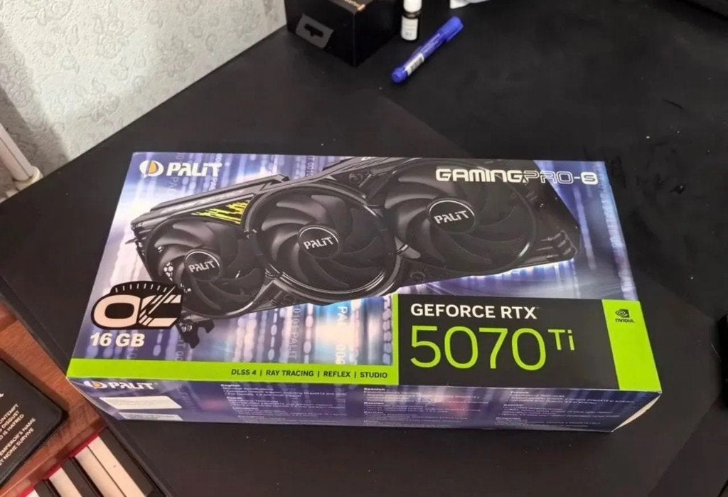 Palit RTX 5070 Ti 16 GB grafische kaart, Ophalen of Verzenden, Zo goed als nieuw