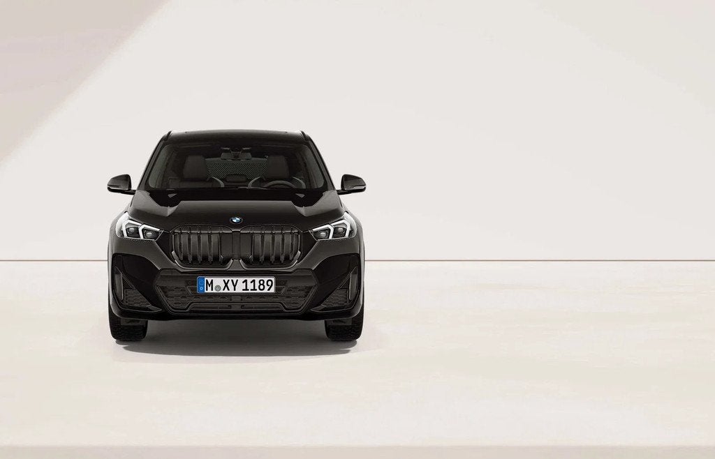 BMW X1 sDrive18i M Sport PRO / PANODAK / LEDER / CAM / KEYL, Auto's, BMW, Gebruikt, Lichtsensor, Zwart, Leder