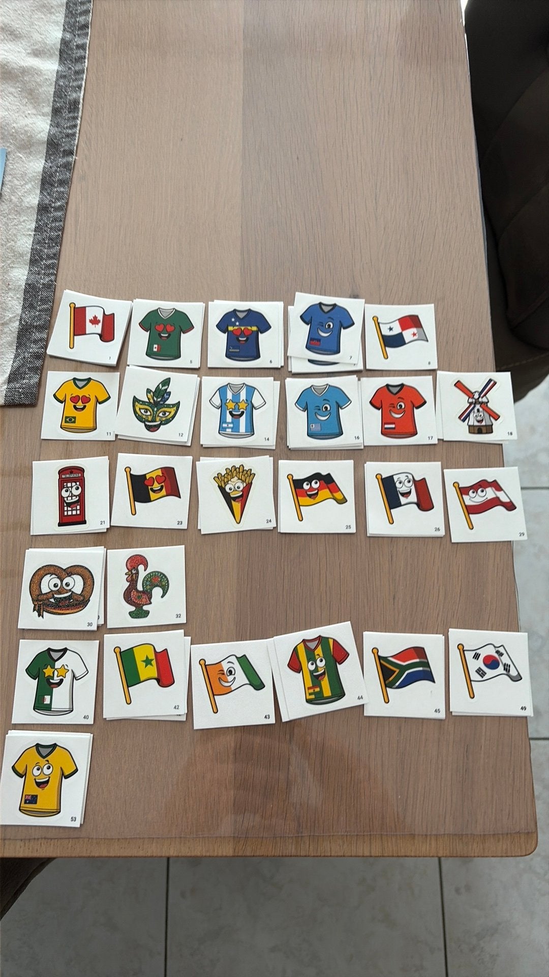 Stick-it ! - 26 stickers - Delhaize, Verzamelen, Supermarktacties, Overige supermarkten, Ophalen of Verzenden