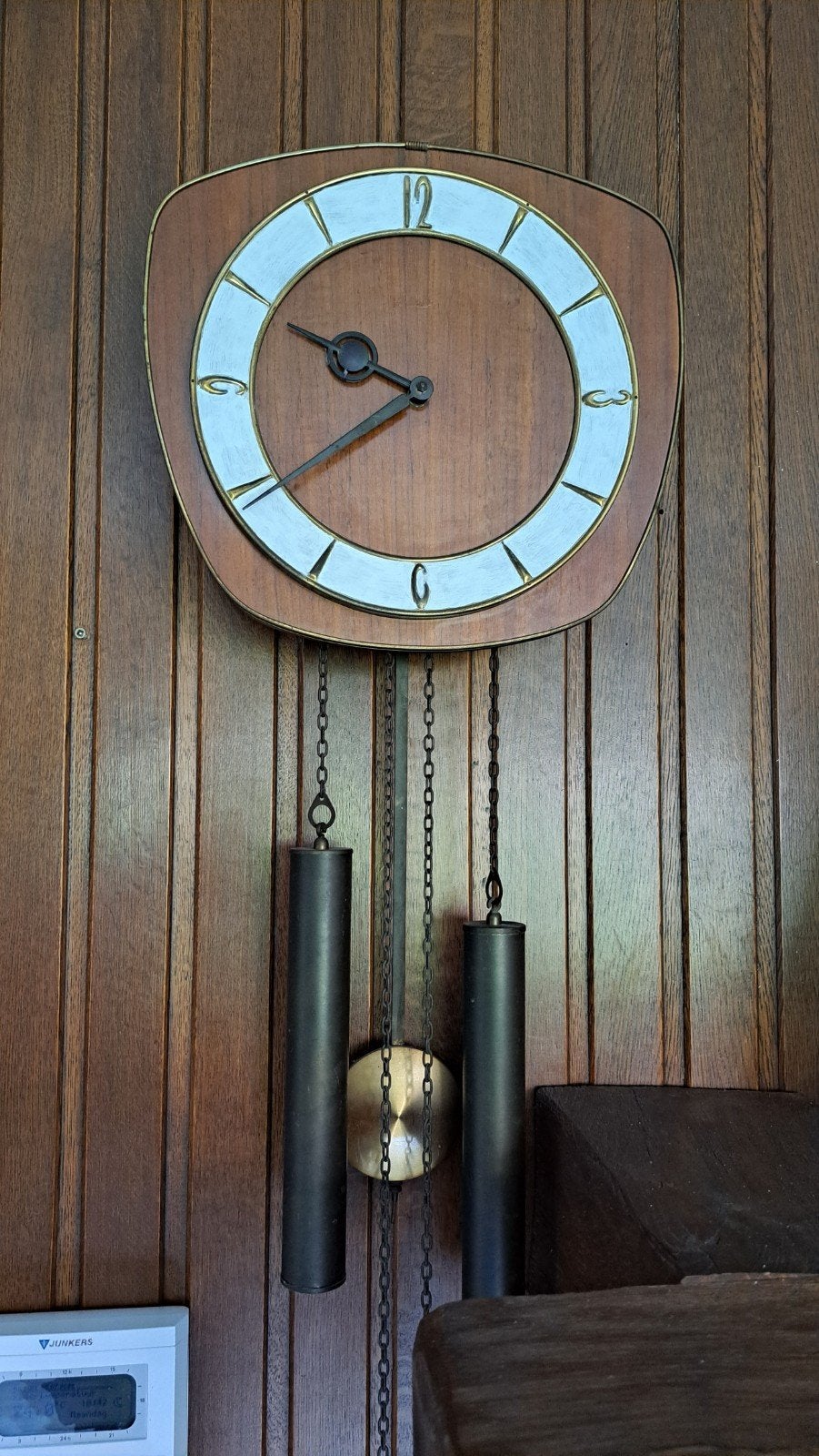 Wandklok retro. Teak, Ophalen of Verzenden