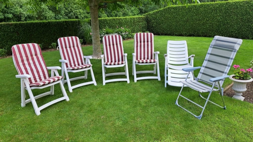 Set tuinzetels en kussens, Tuin en Terras, Tuinsets en Loungesets, Ophalen, Gebruikt, Kunststof, Tuinset