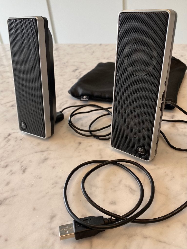 Logitech Compacte USB Speakers, Computers en Software, Pc speakers, Ophalen of Verzenden, Zo goed als nieuw, Audiokanaal 2, Logitech