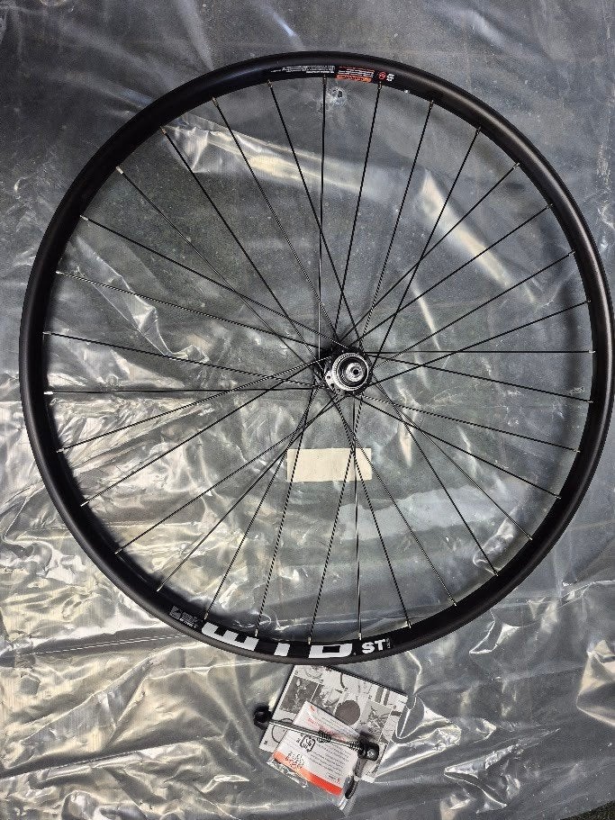 Roue avant WTB de 29 pouces - Neuve, Neuf, Enlèvement ou Envoi, Stadsfiets, Aluminium