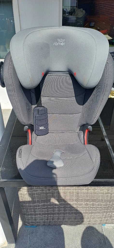 Britax Römer KIDFIX II & KIDFIX III – zeer goede staat, Ophalen, Romer, Verstelbare rugleuning, 15 t/m 36 kg