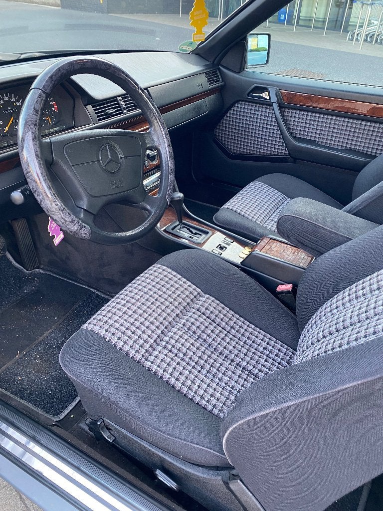 Mercedes coupé 230CE, foto 5