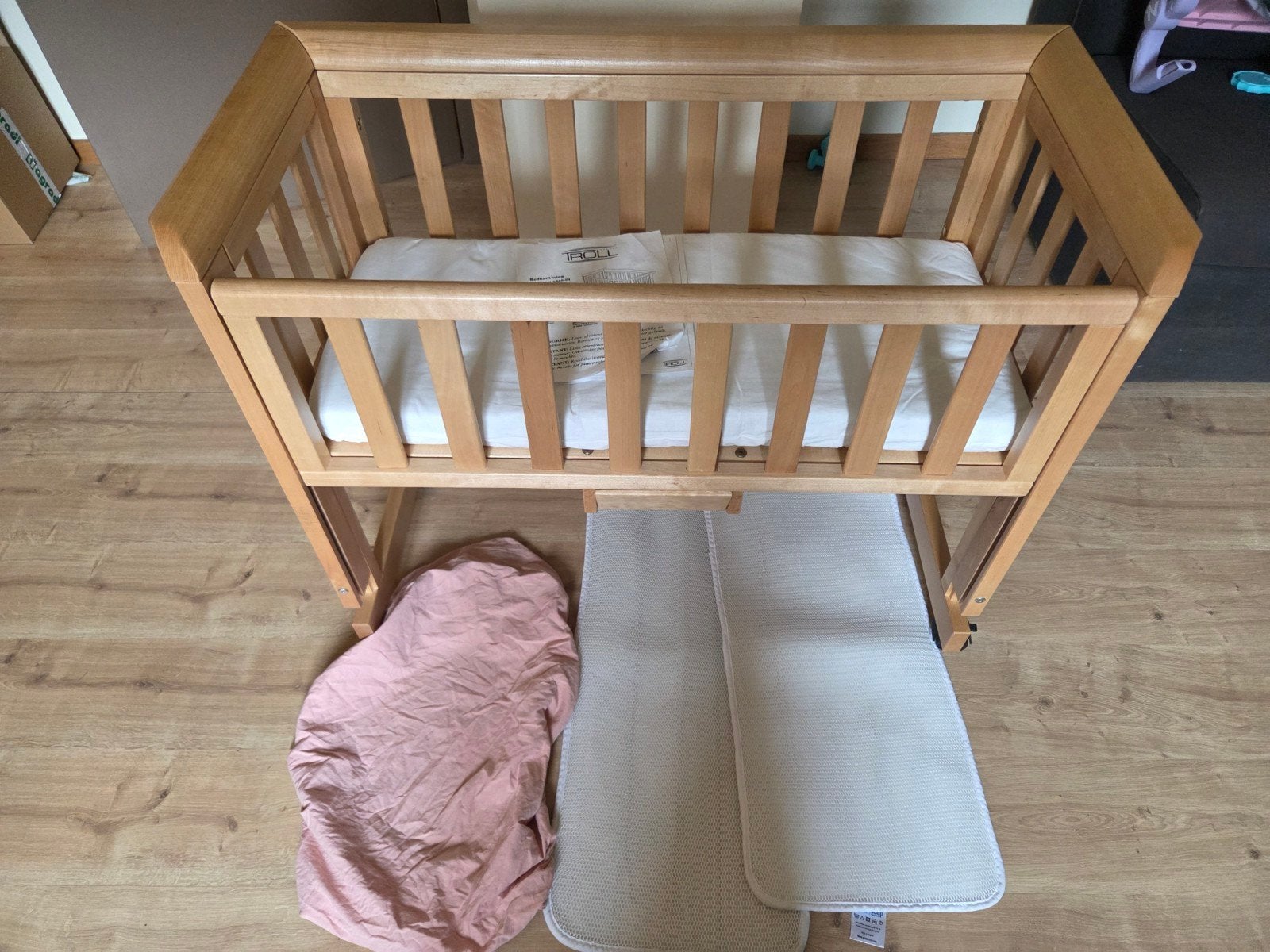 Troll cosleeper met matras, 2x aerosleep en matrasovertrek, Kinderen en Baby's, Babywiegjes en Ledikanten, Ophalen, Zo goed als nieuw