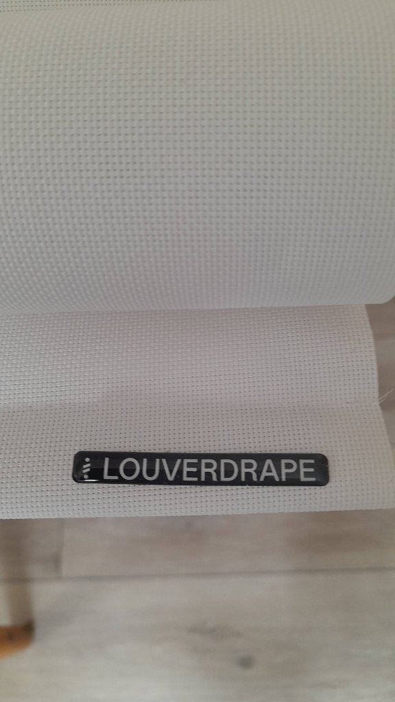 4 witte rolgordijnen R500 Louverdrape, Huis en Inrichting, Ophalen, Wit, Zo goed als nieuw, Rolgordijn