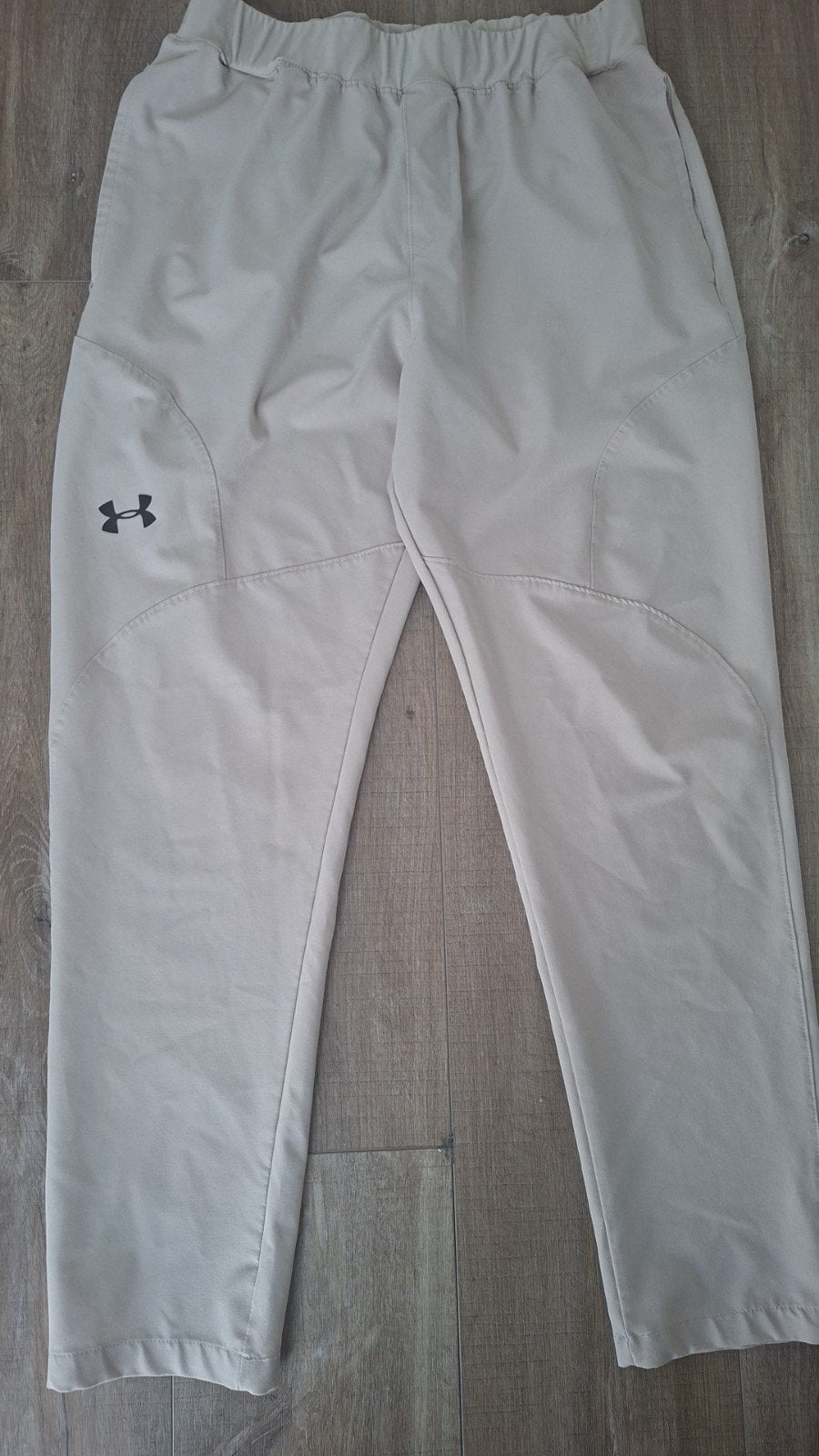 Under armour jogging, Kleding | Heren, Ophalen, Maat 52/54 (L), Beige, Zo goed als nieuw
