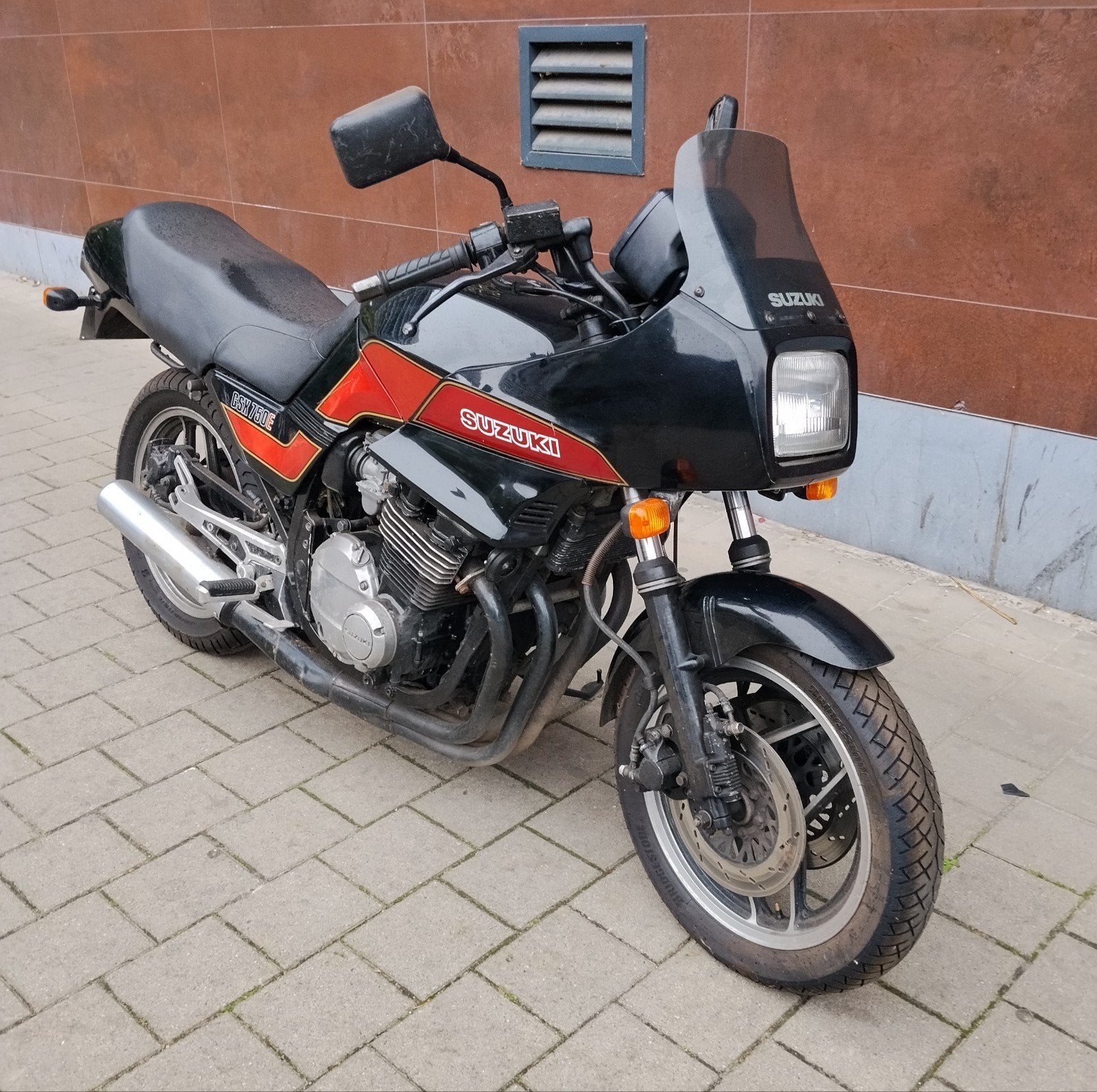 Suzuki GSX 750 ES 1986 oldtimer, 750 cm³, Particulier, 4 cylindres